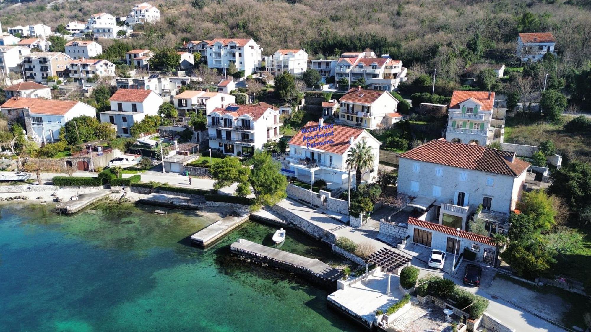 Waterfront Apartment Petrovina Kotor Exterior photo