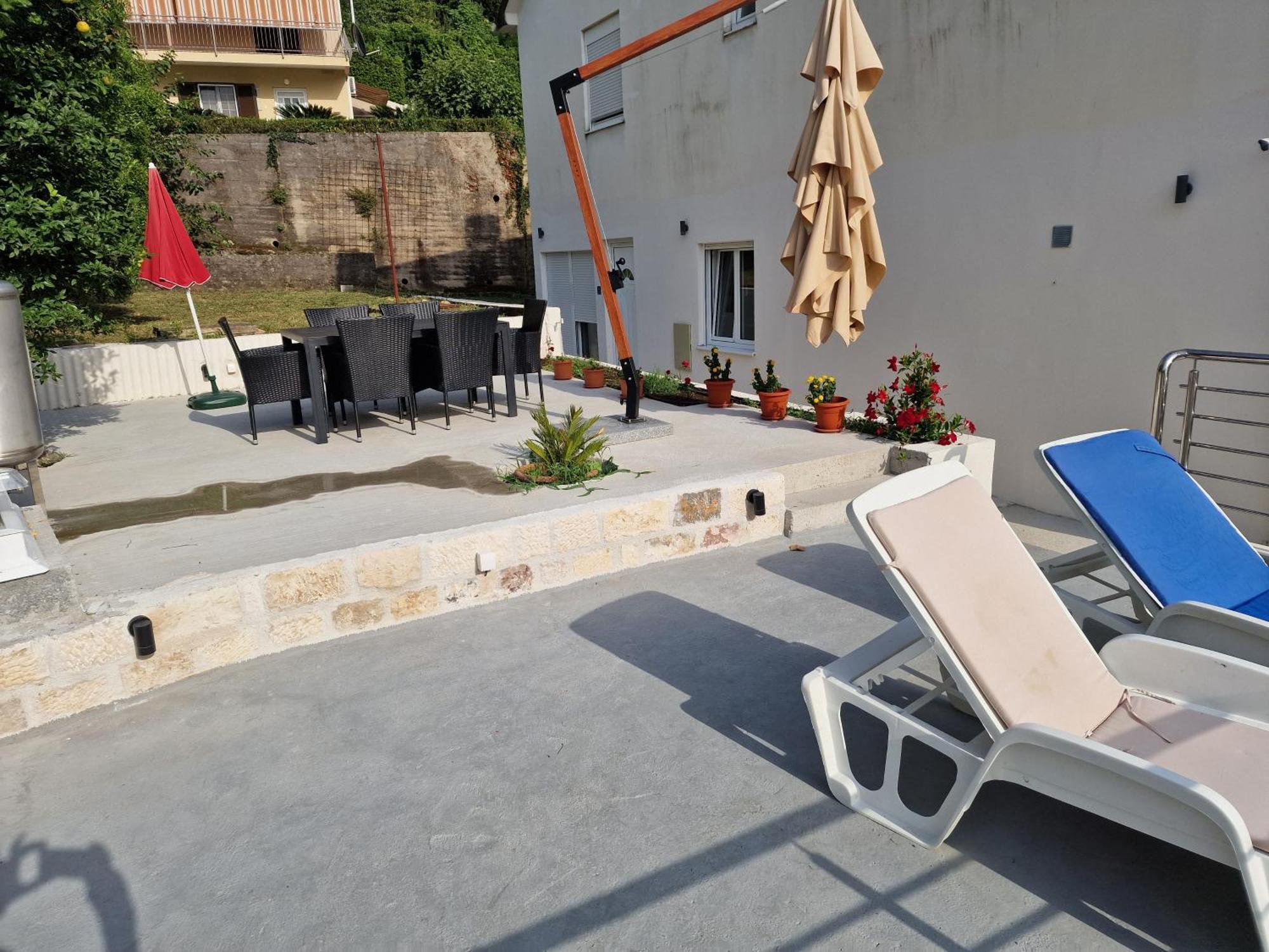 Waterfront Apartment Petrovina Kotor Exterior photo